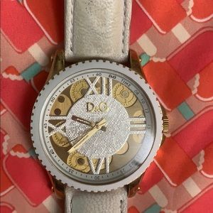 Dolce & Gabbana White and Gold Women's Watch